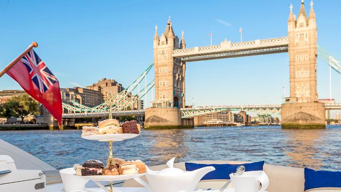 london luxury river cruise