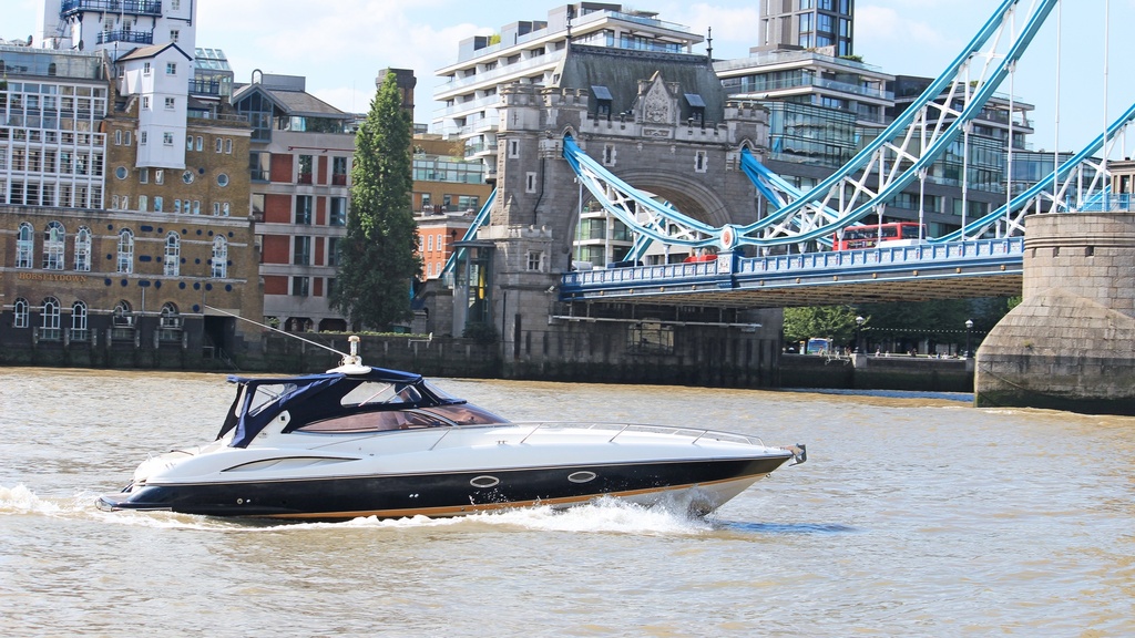 SUSUNSEEKER SUPERHAWK 34