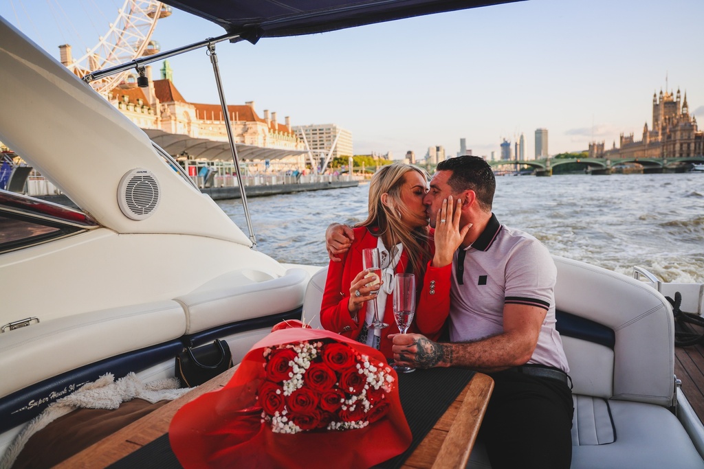 MARRIAGE PROPOSAL CRUISE