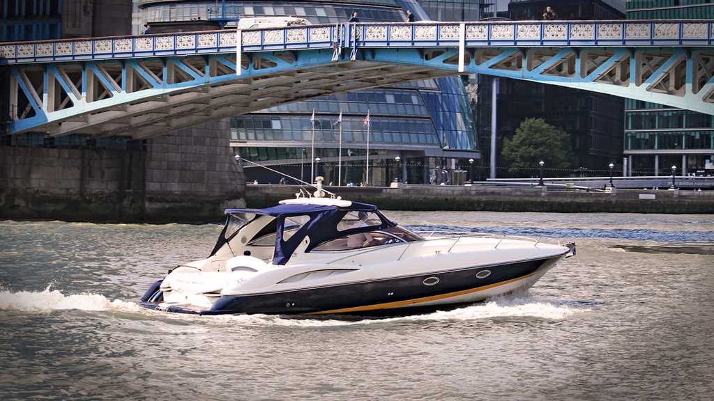 SUNSEEKER SUPERHAWK 34